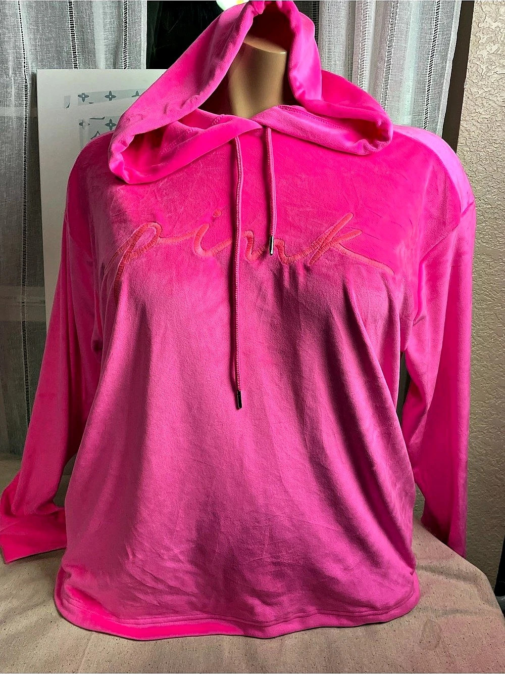 PINK Pullover Hoodie NWT